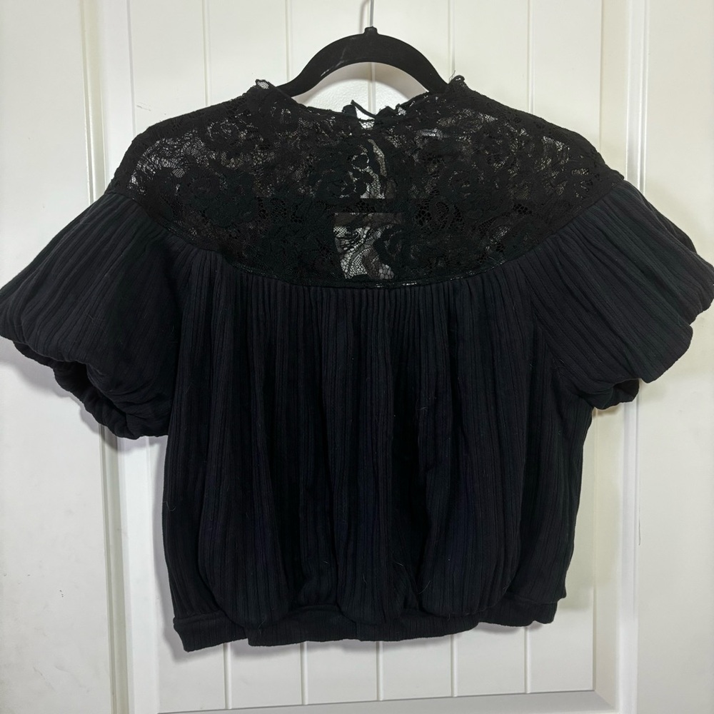 Free People lace crop top Size Large F3
